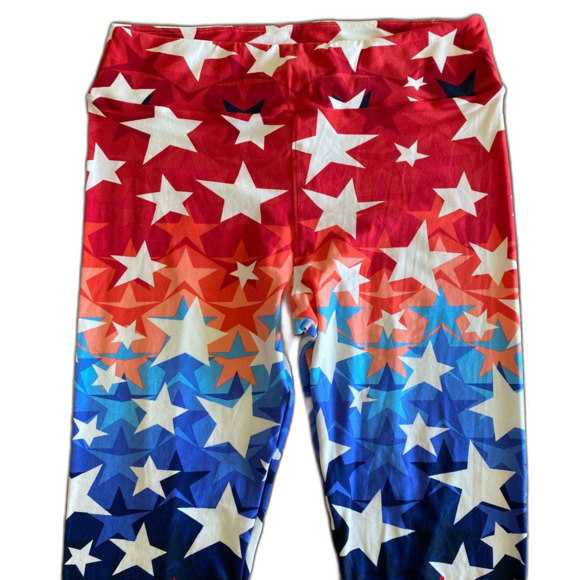 LuLaRoe 4th Of July Star Print Leggings Women's Tall & Curvy - Picture 2 of 9